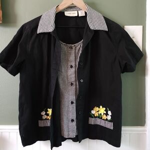 90's Lemon Grass Button Down With 3-D Flowers